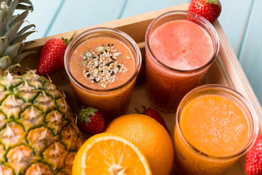 Sucos e smoothies são excelentes opções nas dietas low carb.